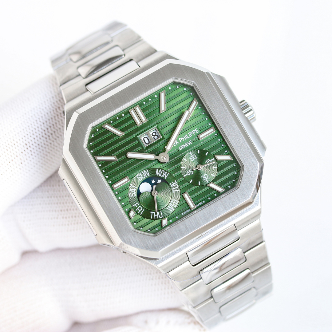 Square Nautilus-inspired 5822 Olive Green Sunburst Annual Calendar Super Clone