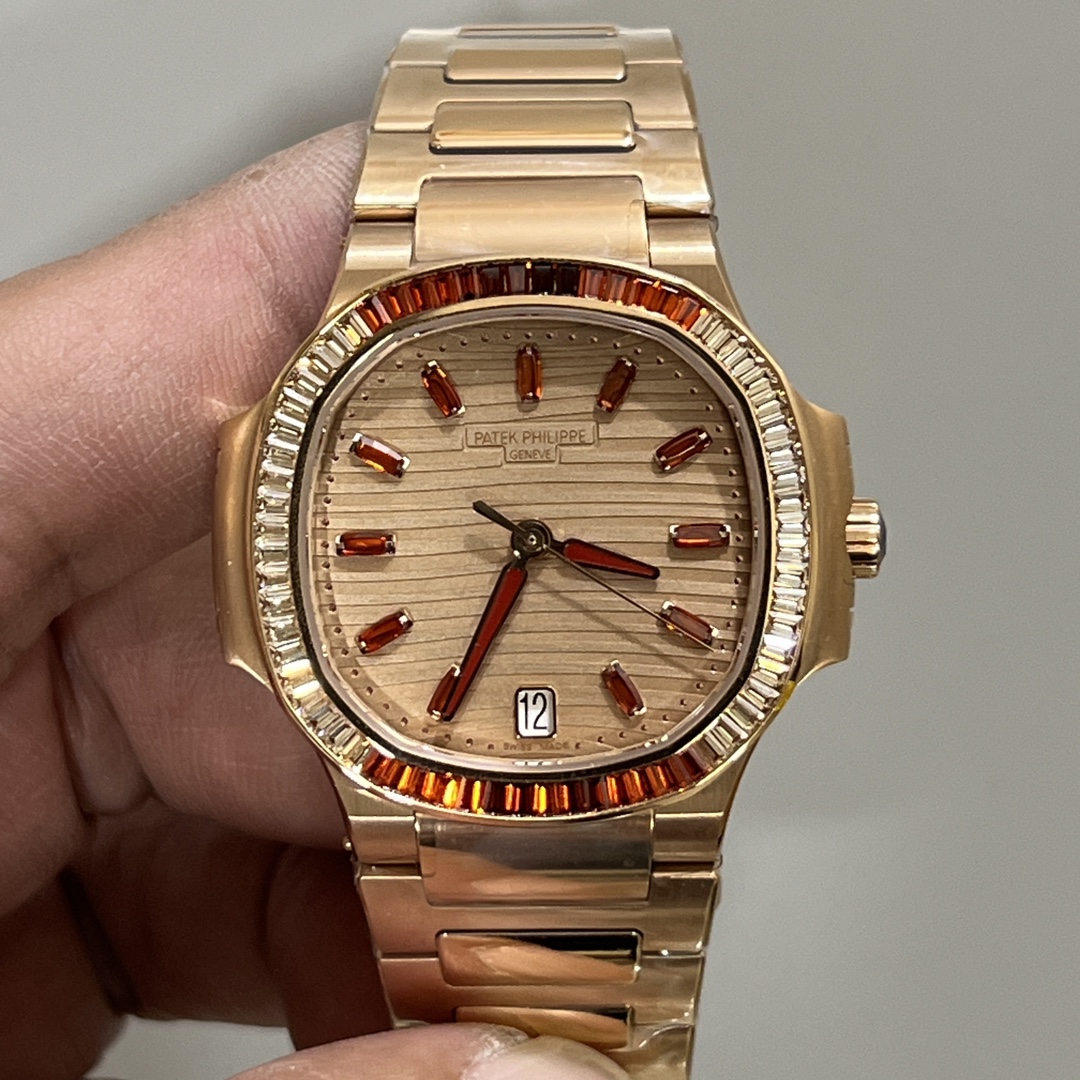 Nautilus 7118 1300R 001 Super Clone Luxe Rose Gold Ladies Watch