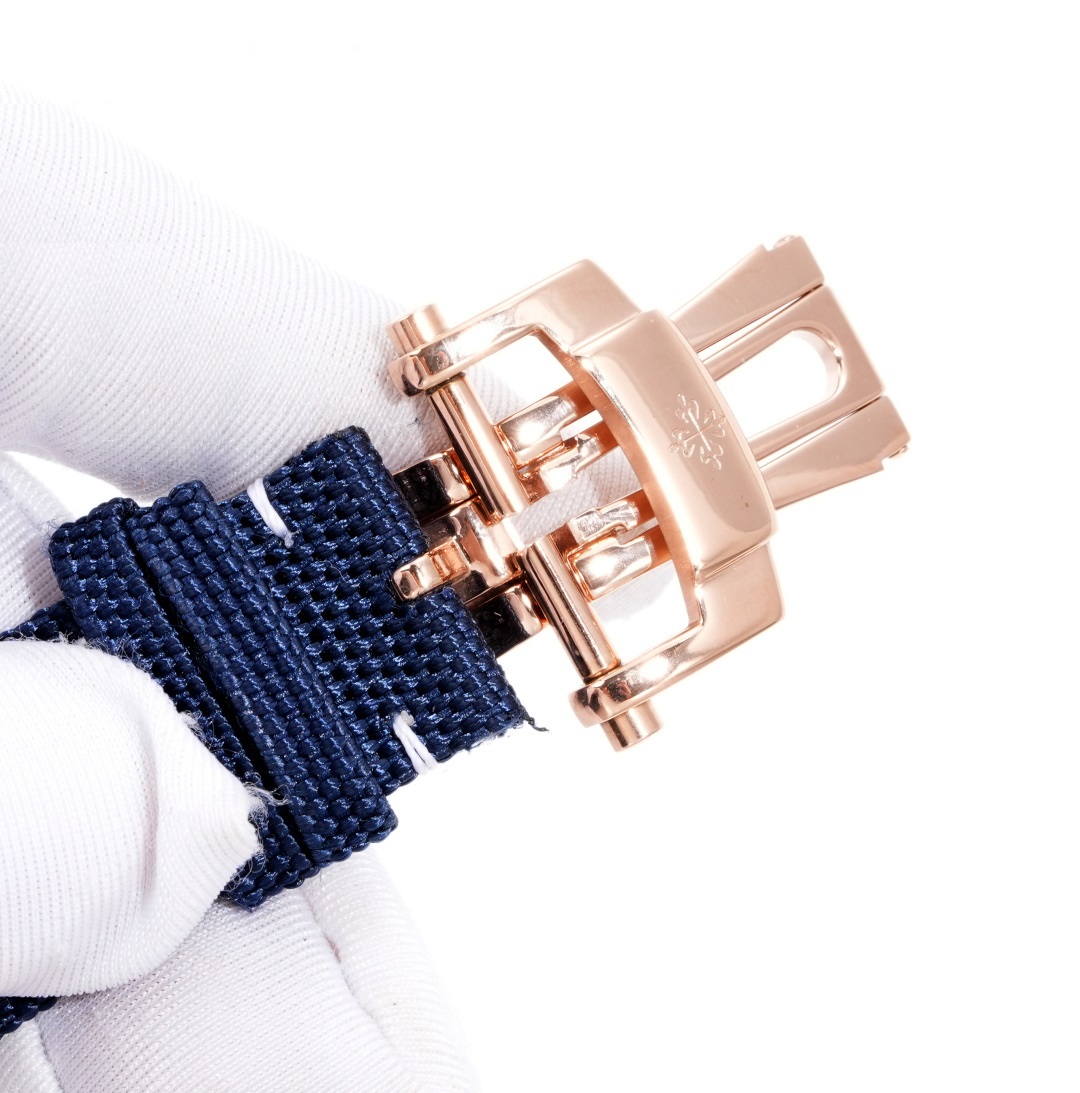 Square Nautilus-inspired 5822 Navy Blue Sunburst Annual Calendar Full Rose Gold Denim Strap Super Clone