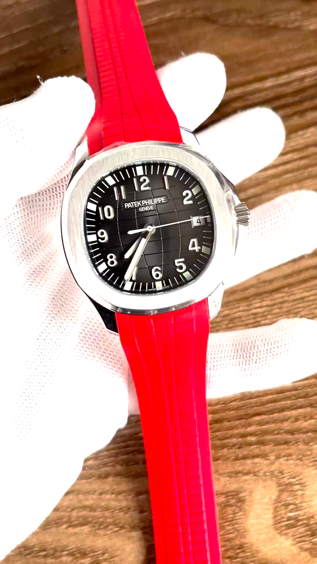 5167A‑012 Super Clone 40MM Silver Round Automatic Mens Watch with Red Analog Dial