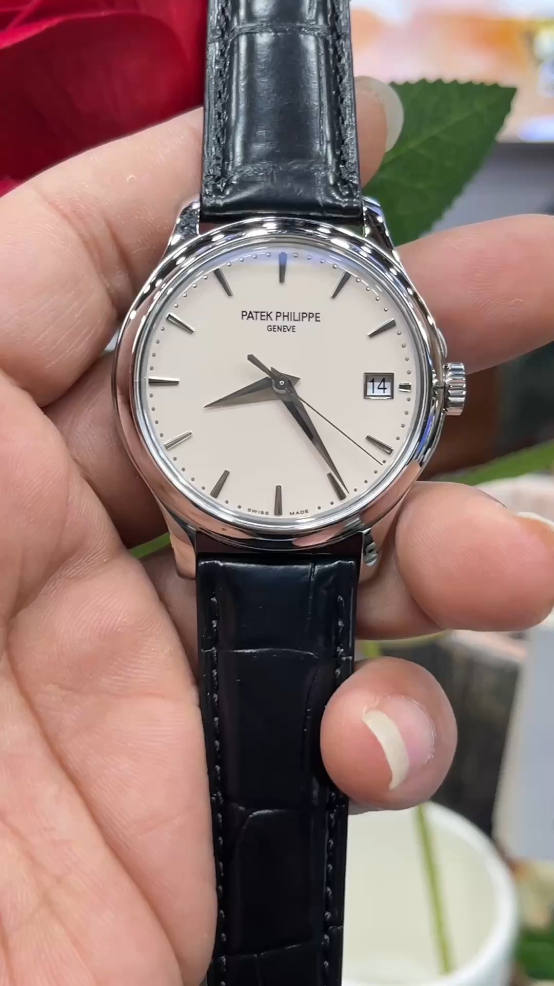 Calatrava 5227G 001 Super clone – 40mm White Dial White Gold Mens Leather Strap Watch