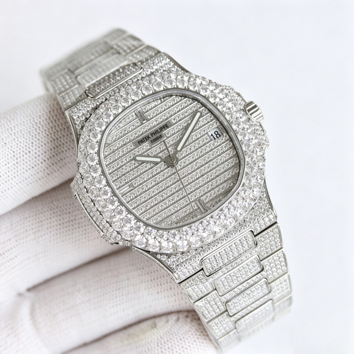 Stainless Steel Full Diamond Watch with Horizontal Satin Stripe Dial – Nautilus-Inspired Racing Precision