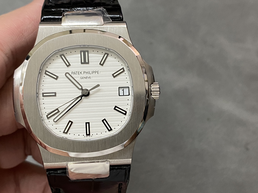 Nautilus 5711 1A Super Clone – 40MM Silver Titanium White Dial Leather Strap Mens Watch