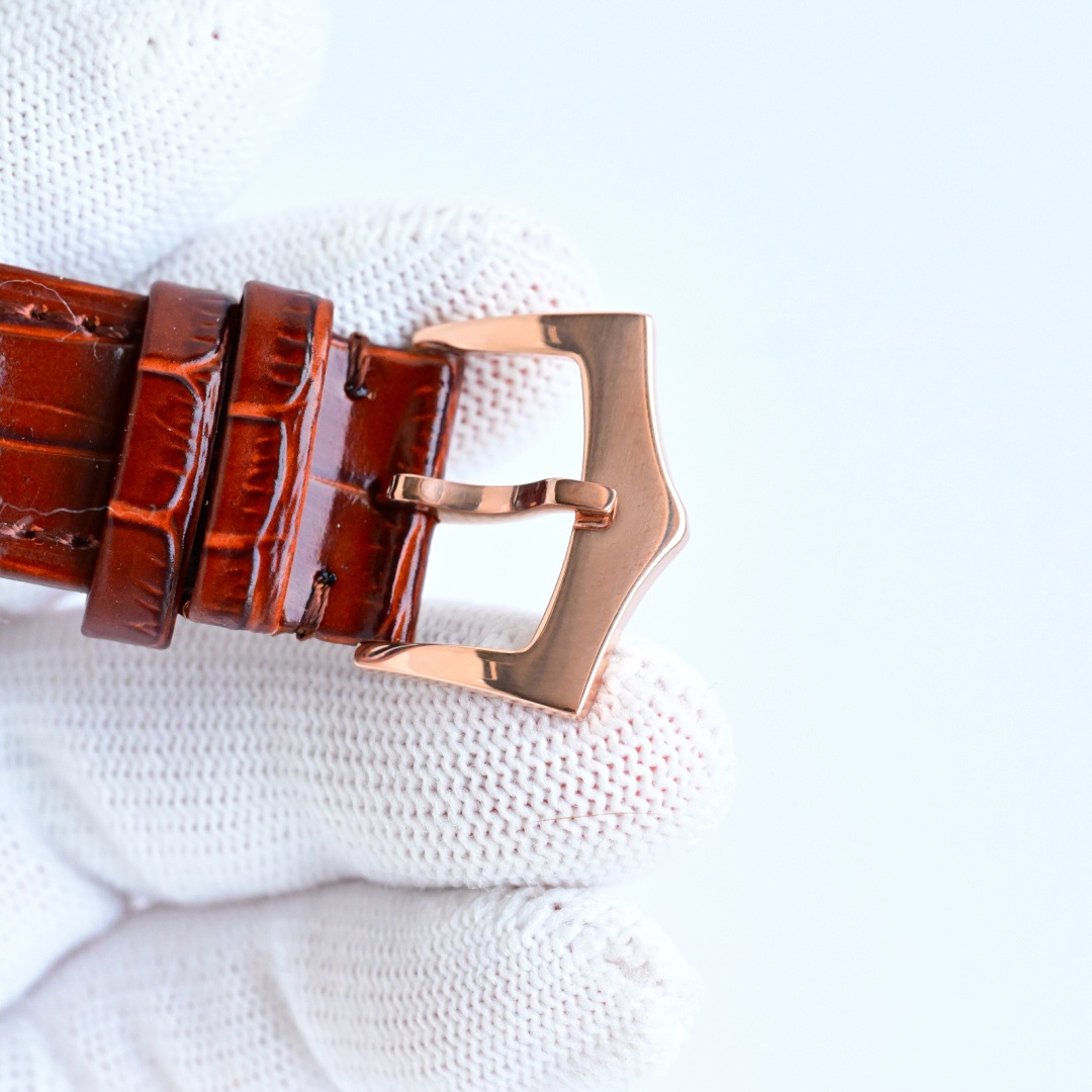 Rose Gold Flyback Chronograph Watch with Sunburst Brown Dial – Luxury Time Management