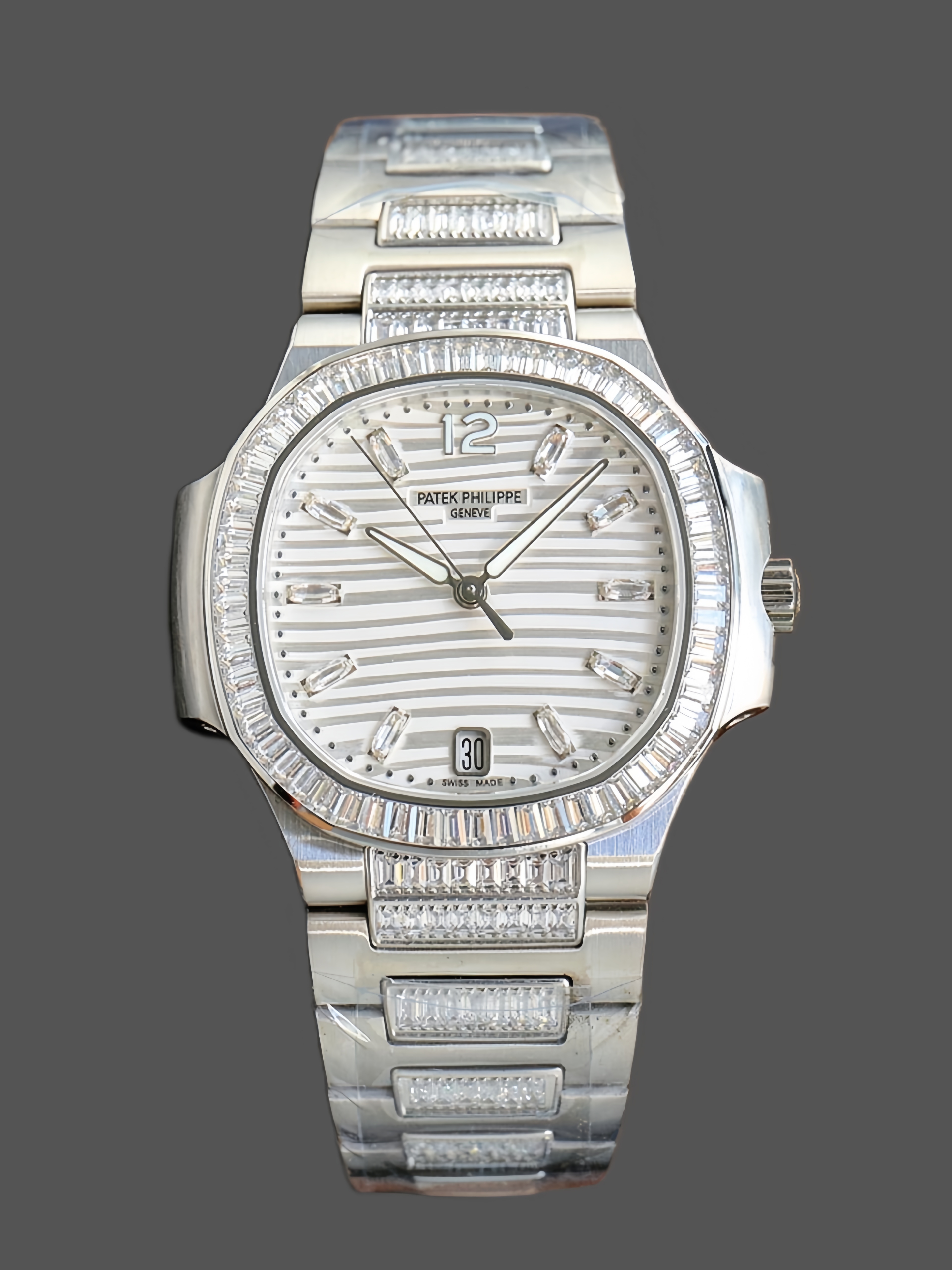 Patek Philippe Nautilus 7118 Super Clone | White Dial Ladies Automatic