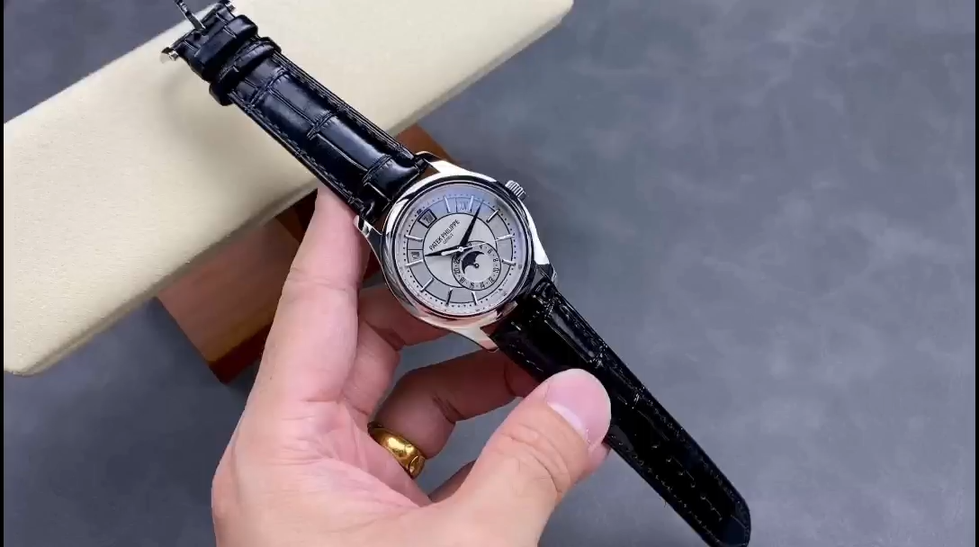 40mm White‑Grey Dial White Gold Complications Horology Timepiece for Men