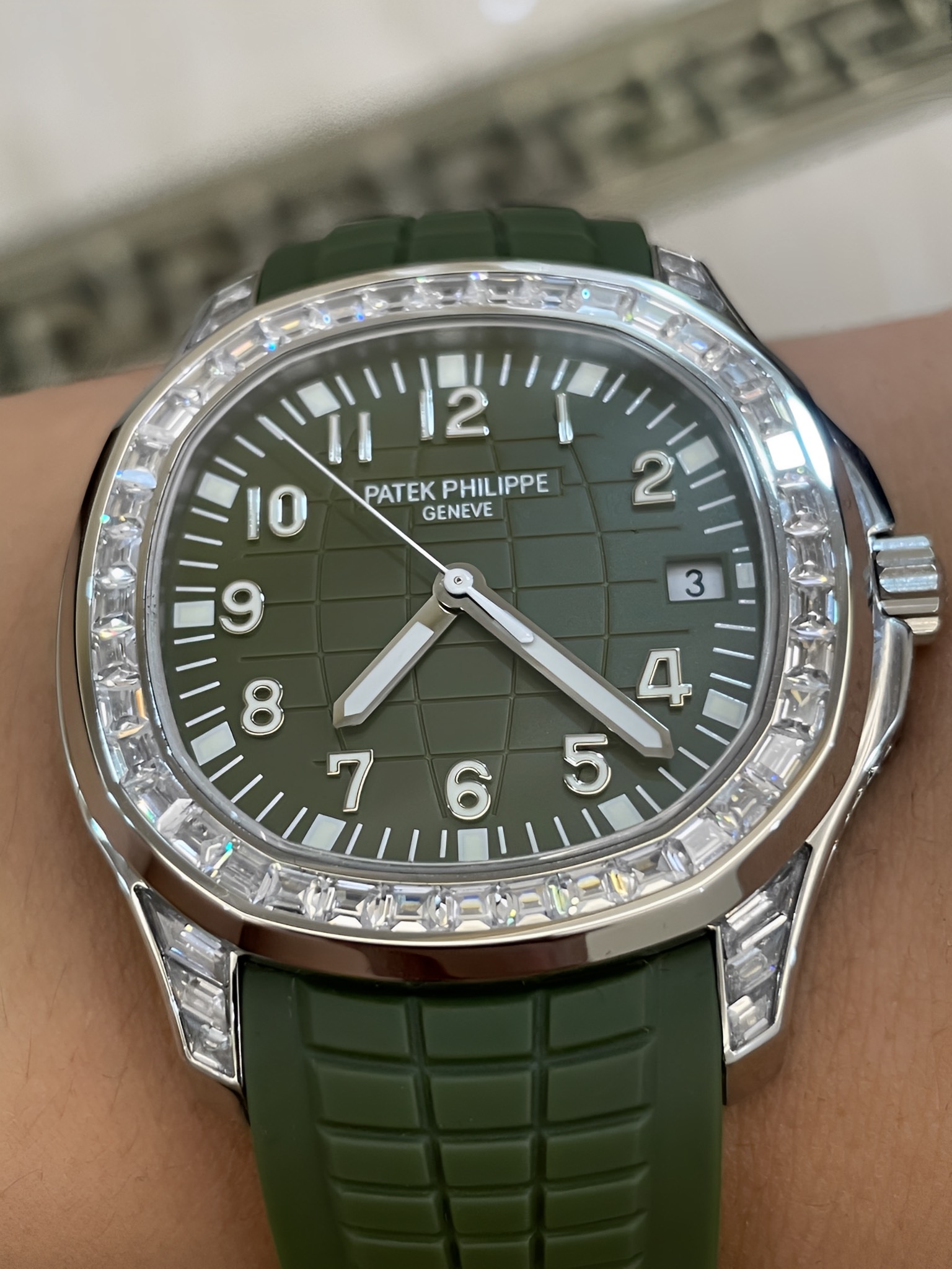 Patek Philippe Aquanaut 5167 300G 010 Super Clone Multi-Tone Dial Mens Watch