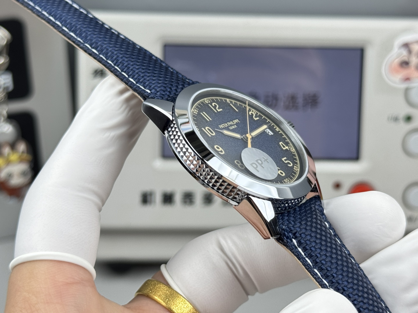 Deep Blue Gradient Cal.26-330 SC Chronograph with Vintage Camera Texture – 5226 Style Design