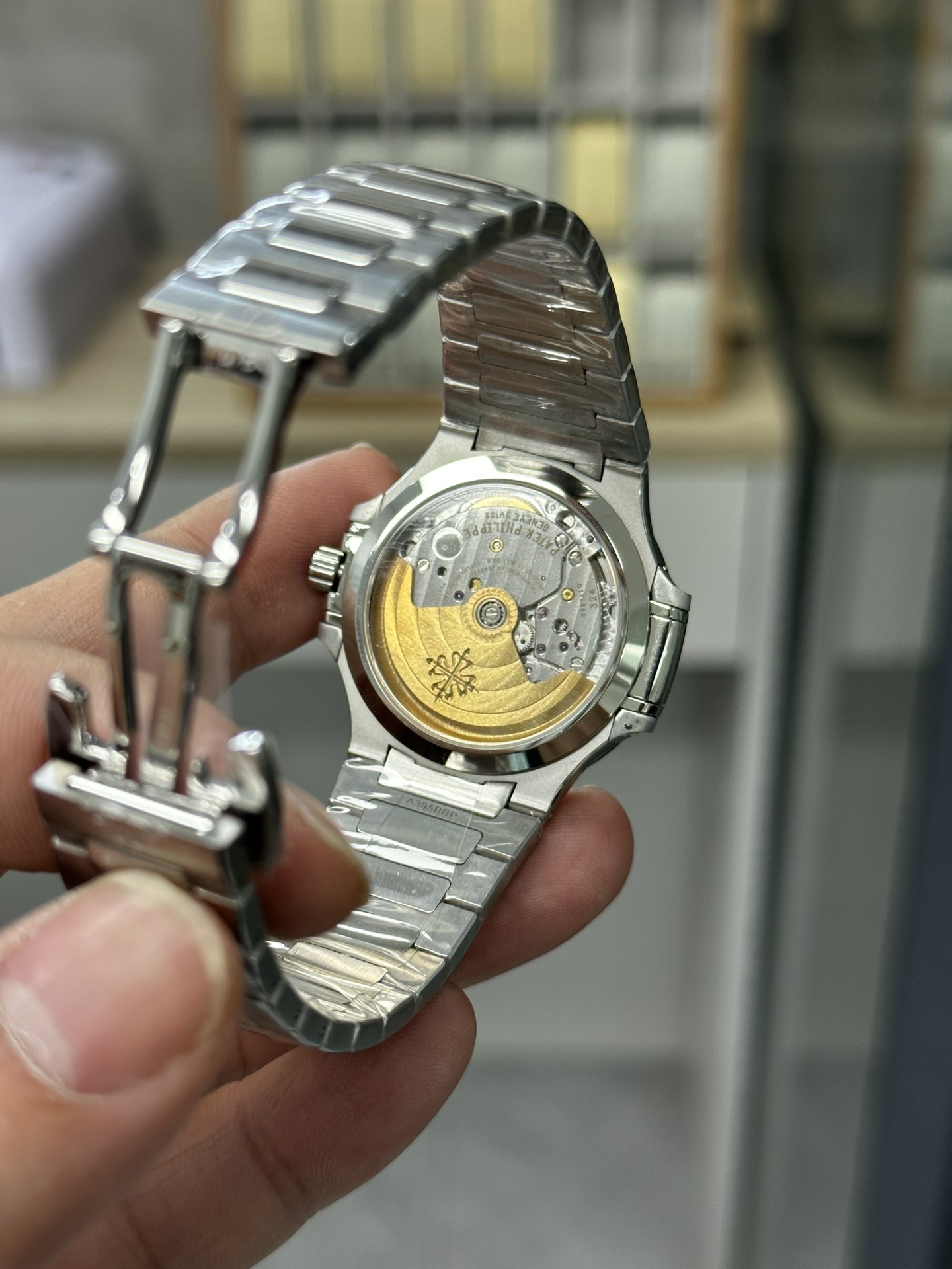 Nautilus 7118 1200A 010 Super Clone Silver White Dial Ladies Watch