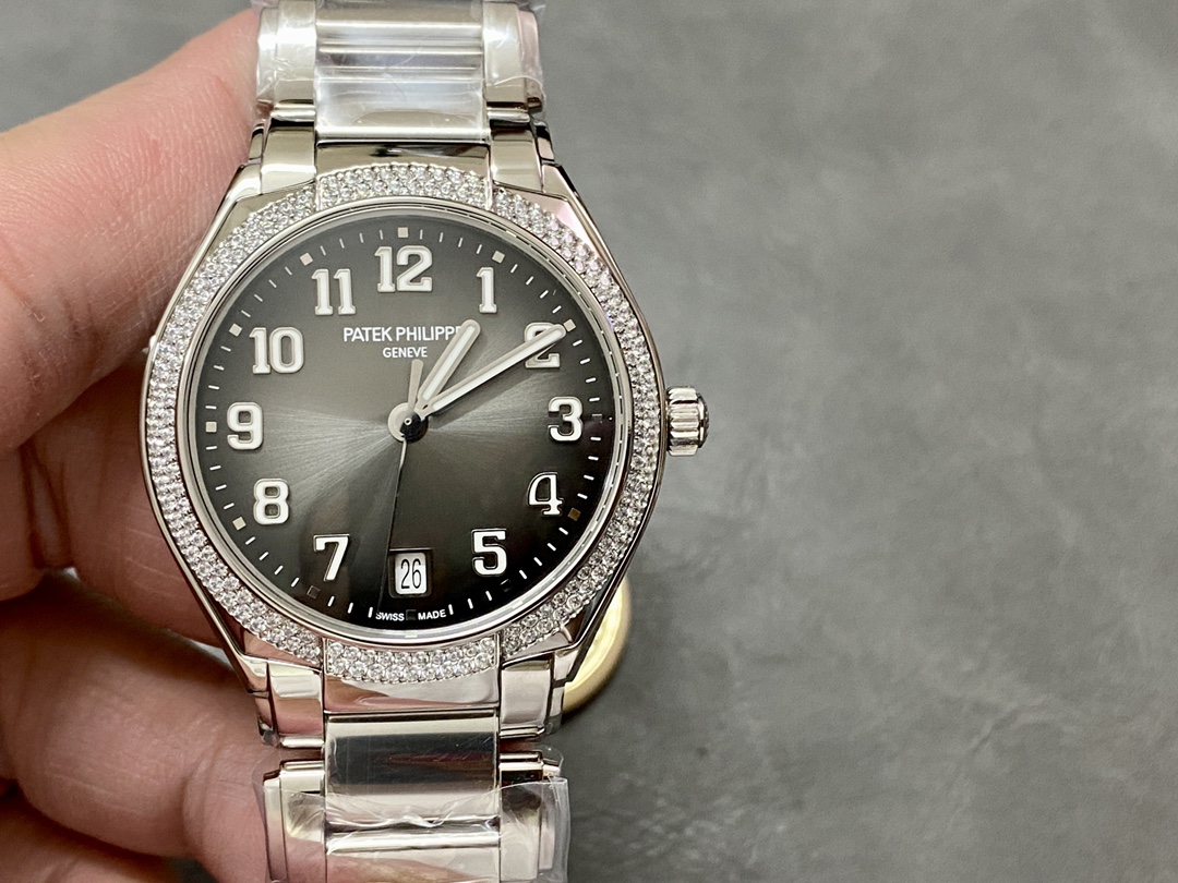 Patek Philippe 7300 1200A 010 Super Clone Twenty~4 Elegant Lady Watch