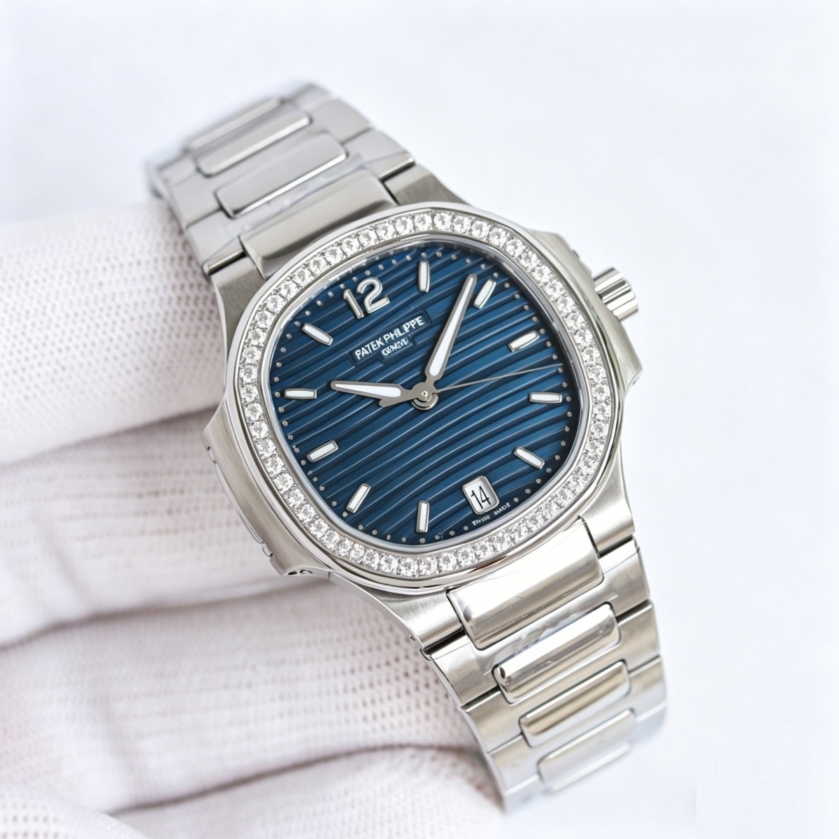 White Gold Diamond Ladies' Watch with Blue Striped Dial – Nautilus-Inspired Radiance & Depth