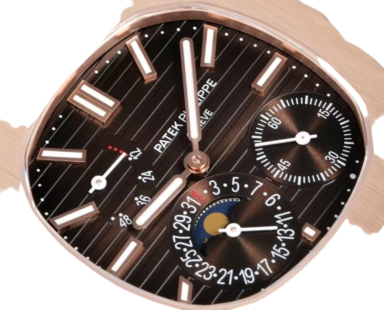 Elegant Nautilus-Inspired 5712GR Super Clone Watch with Moon Phase