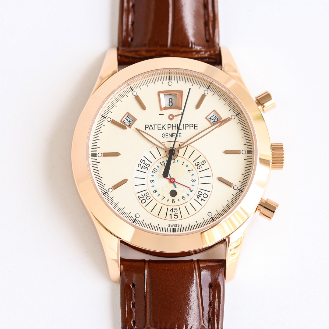 Ivory Opaline Dial Chronograph Annual Calendar | 18K Rose Gold Vintage Elegance