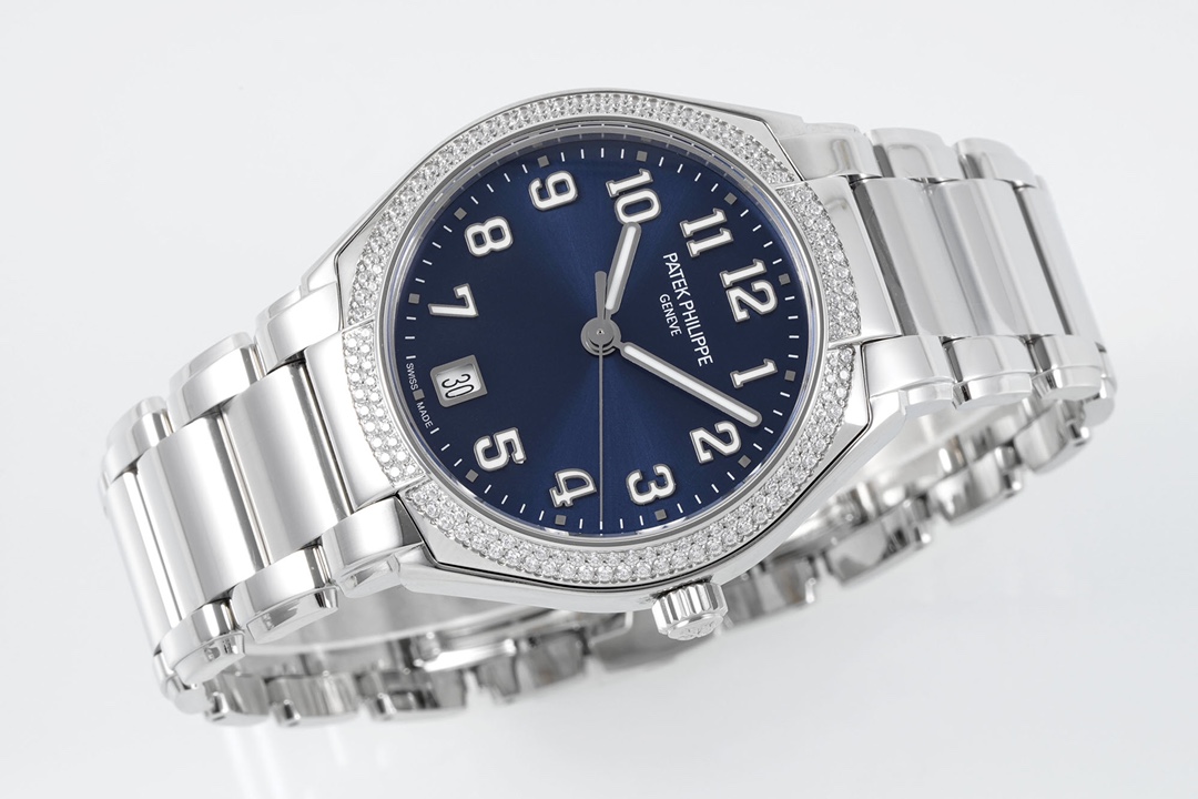 Patek Philippe 7300 1200A 001 Super Clone Elegant Ladies Timepiece