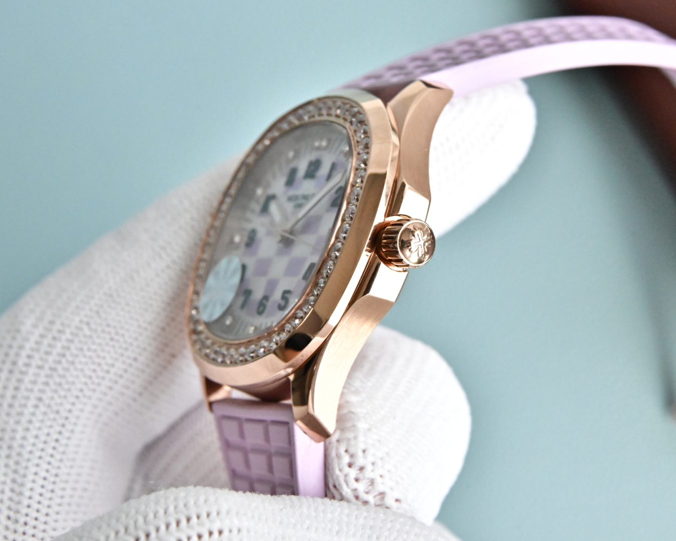 Rose Gold Checkerboard Dial Quartz Watch with Diamond Bezel – 5067A Style Design