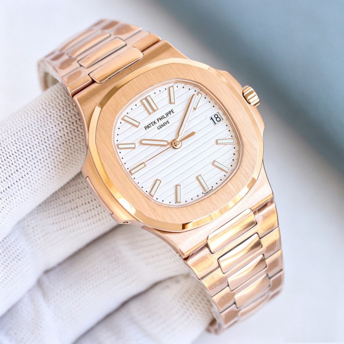 5711 Super Clone Rose Gold White Dial | Ice-Gold Aesthetic & Embossed Texture