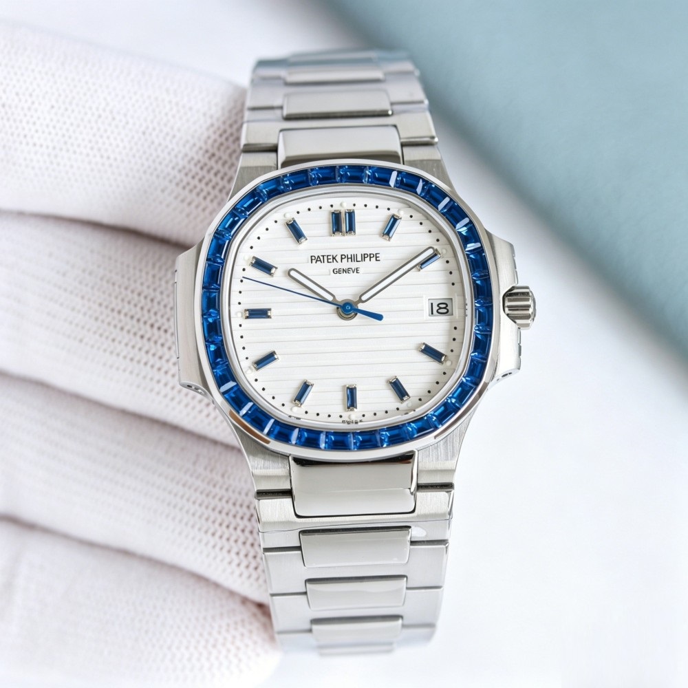 35.2mm White Dial Blue Sapphire Nautilus-inspired Super Clone