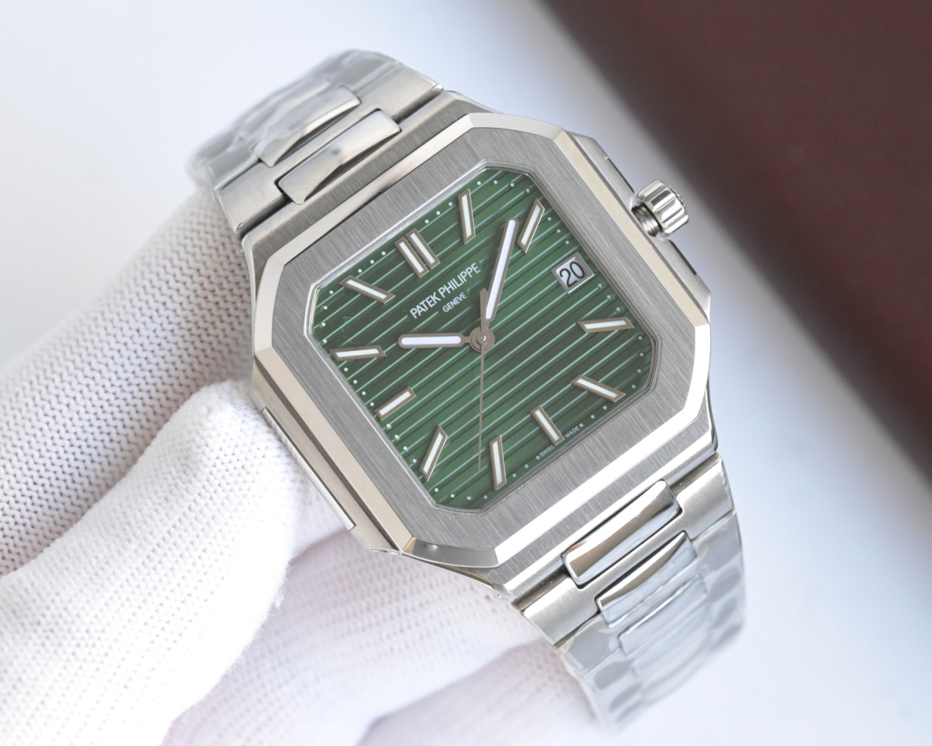 Square Nautilus-inspired 7128 Olive Sunburst Steel Super Clone