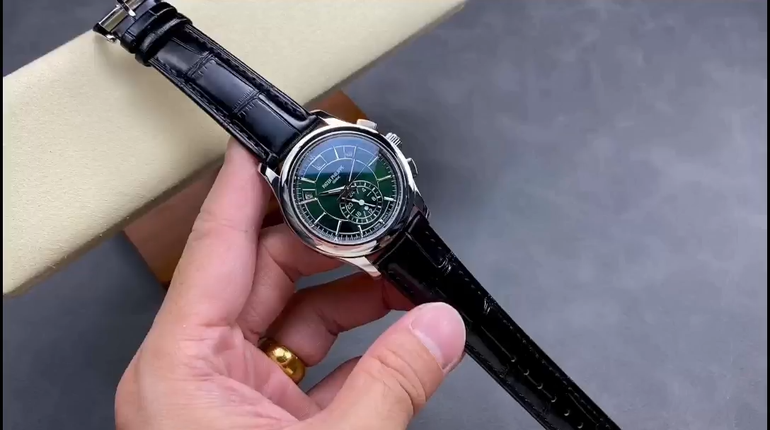 5905P 014 Super Clone Silver Green Dial Annual Calendar Mens Complications Watch