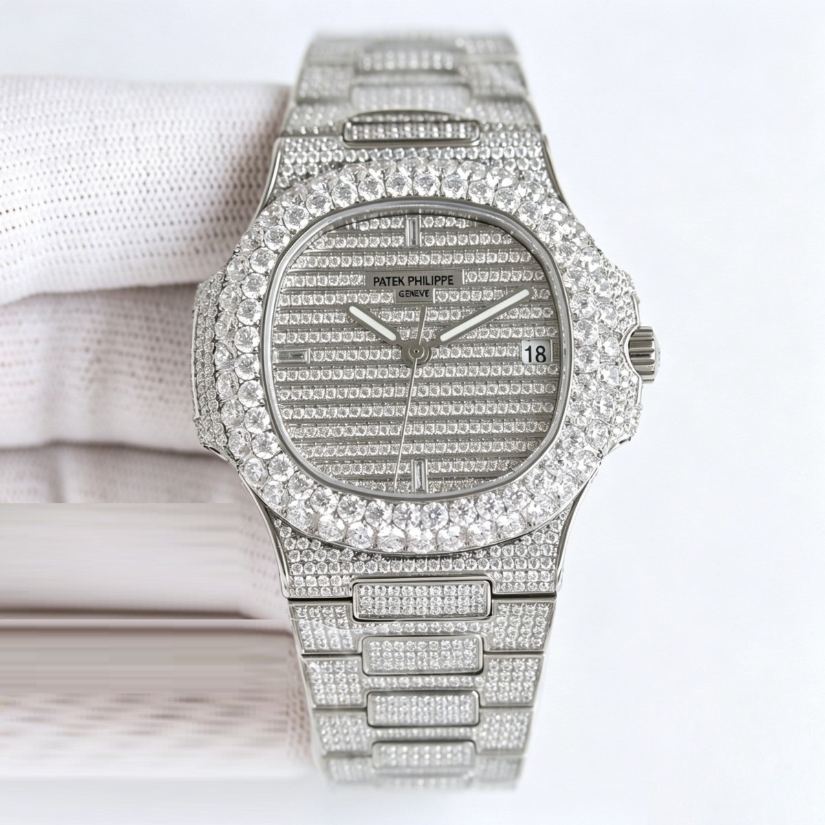 Stainless Steel Full Diamond Watch with Horizontal Satin Stripe Dial – Nautilus-Inspired Racing Precision