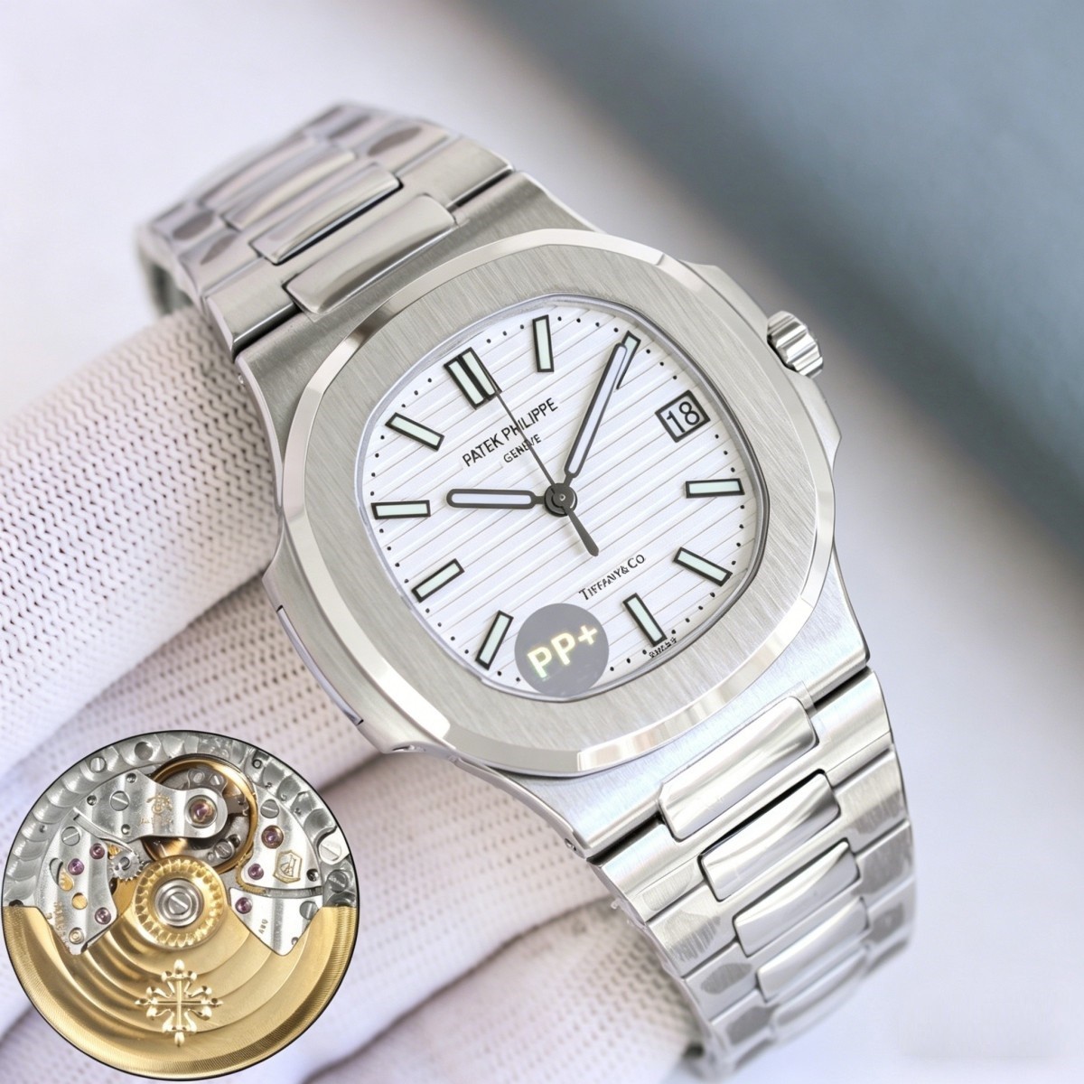 5711 Super Clone Tiffany Edition | White Dial & Dual-Signed Aesthetic