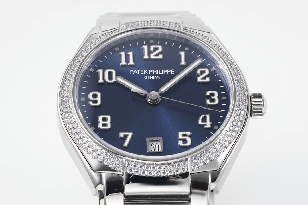 Patek Philippe 7300 1200A 001 Super Clone Elegant Ladies Timepiece