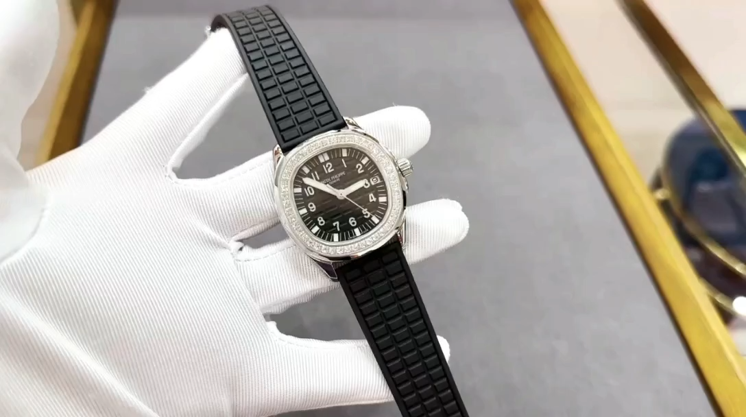 5067A‑001 Super Clone 36MM Black Dial Diamond Bezel Ladies Watch