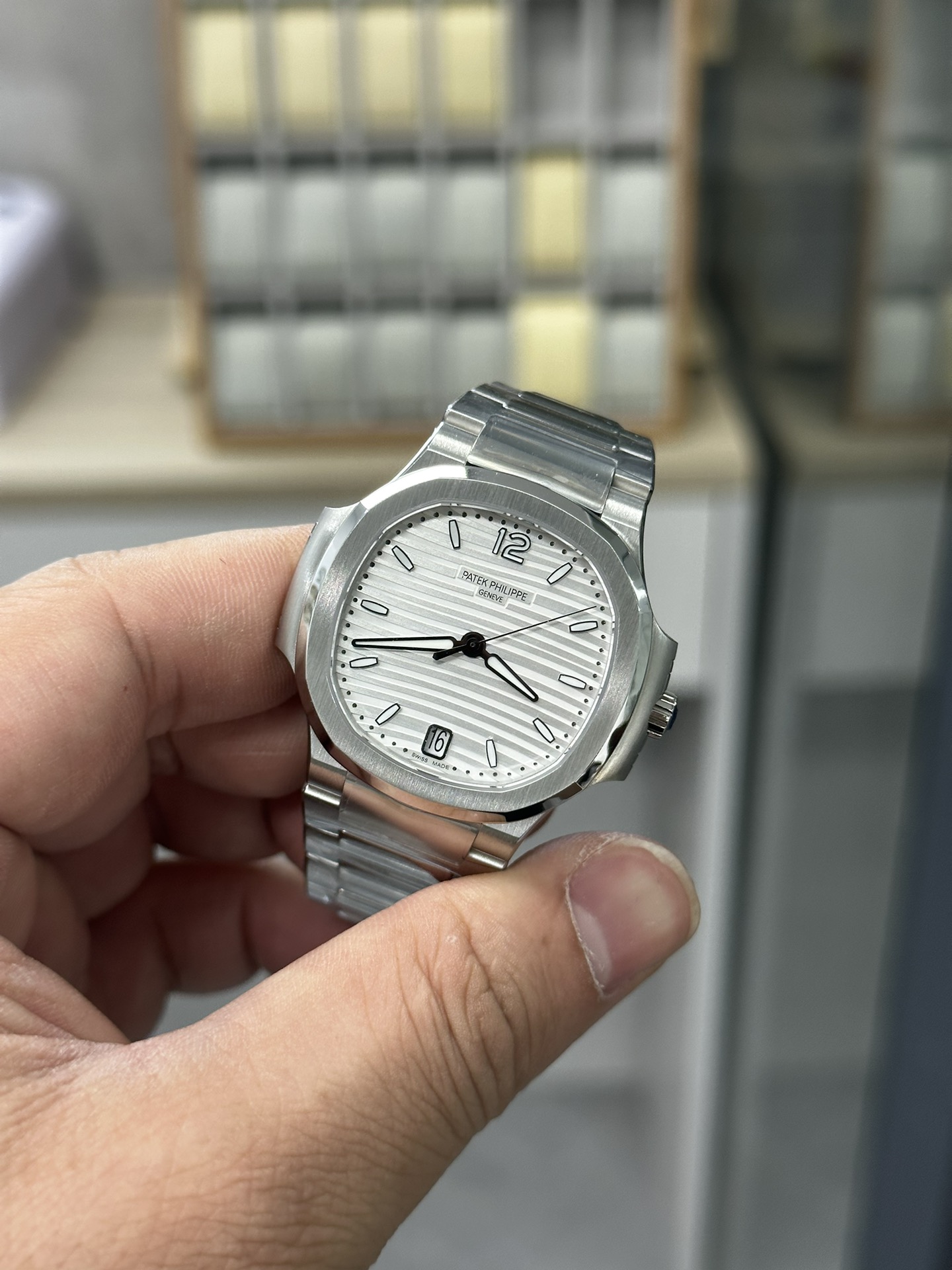 Nautilus 7118 1A 010 Super Clone Silver White Dial Ladies Watch