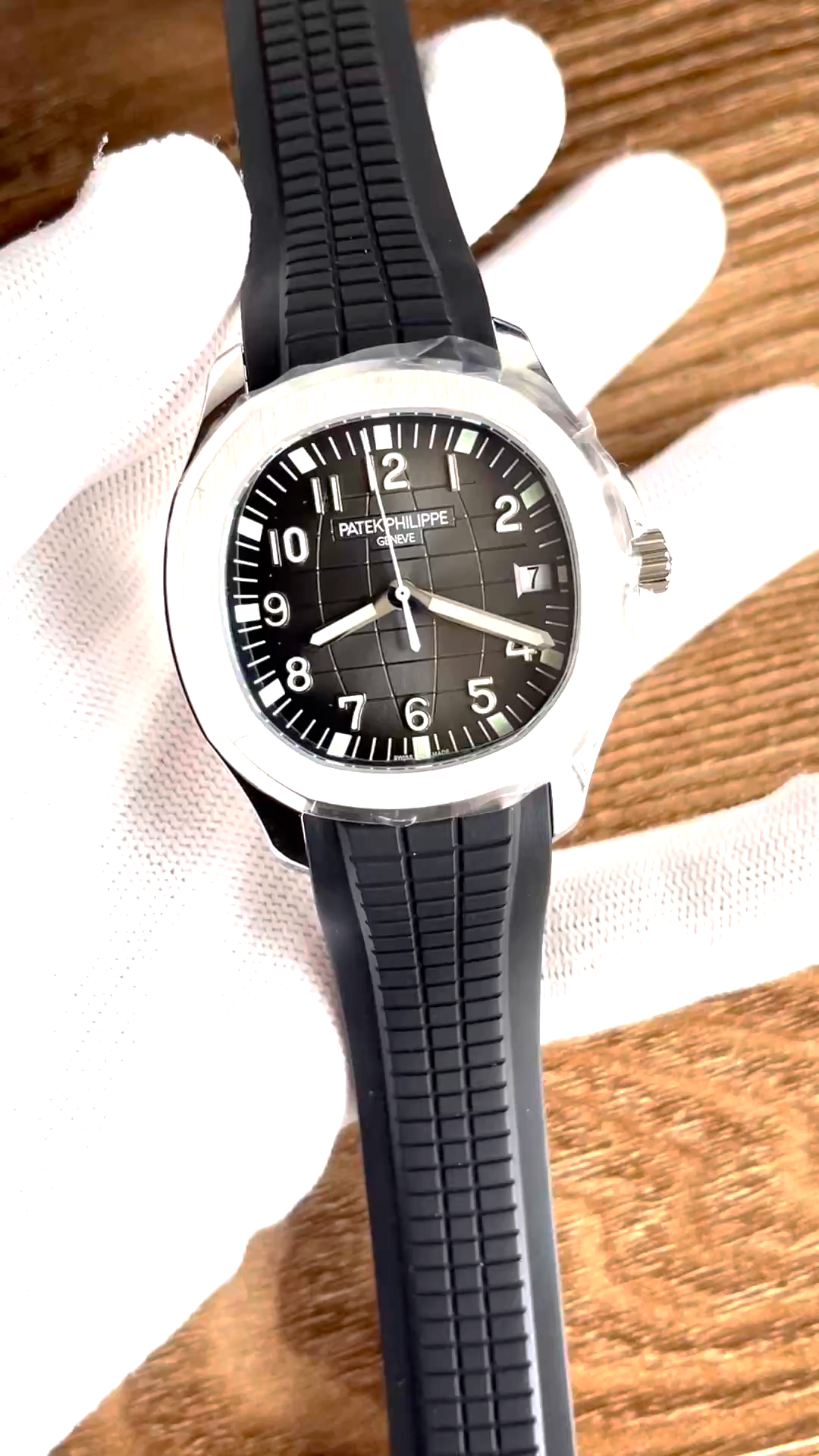 40MM Black Dial Silver‑Tone Stainless Steel Sports‑Luxury Casual Timepiece for Men