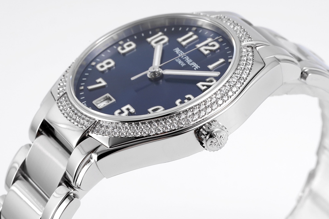 Patek Philippe 7300 1200A 001 Super Clone Elegant Ladies Timepiece