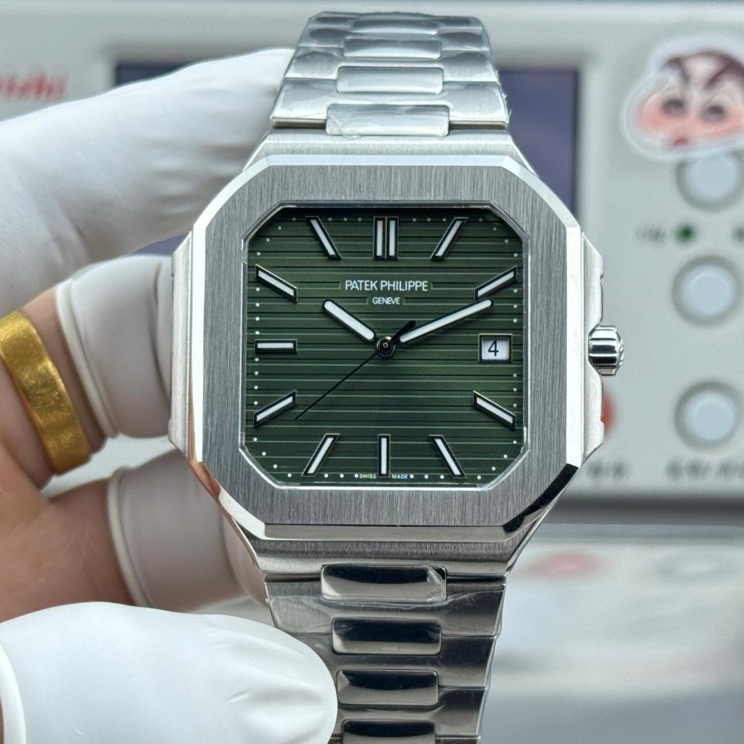 Square Nautilus-inspired 5821/1A-001 Super Clone