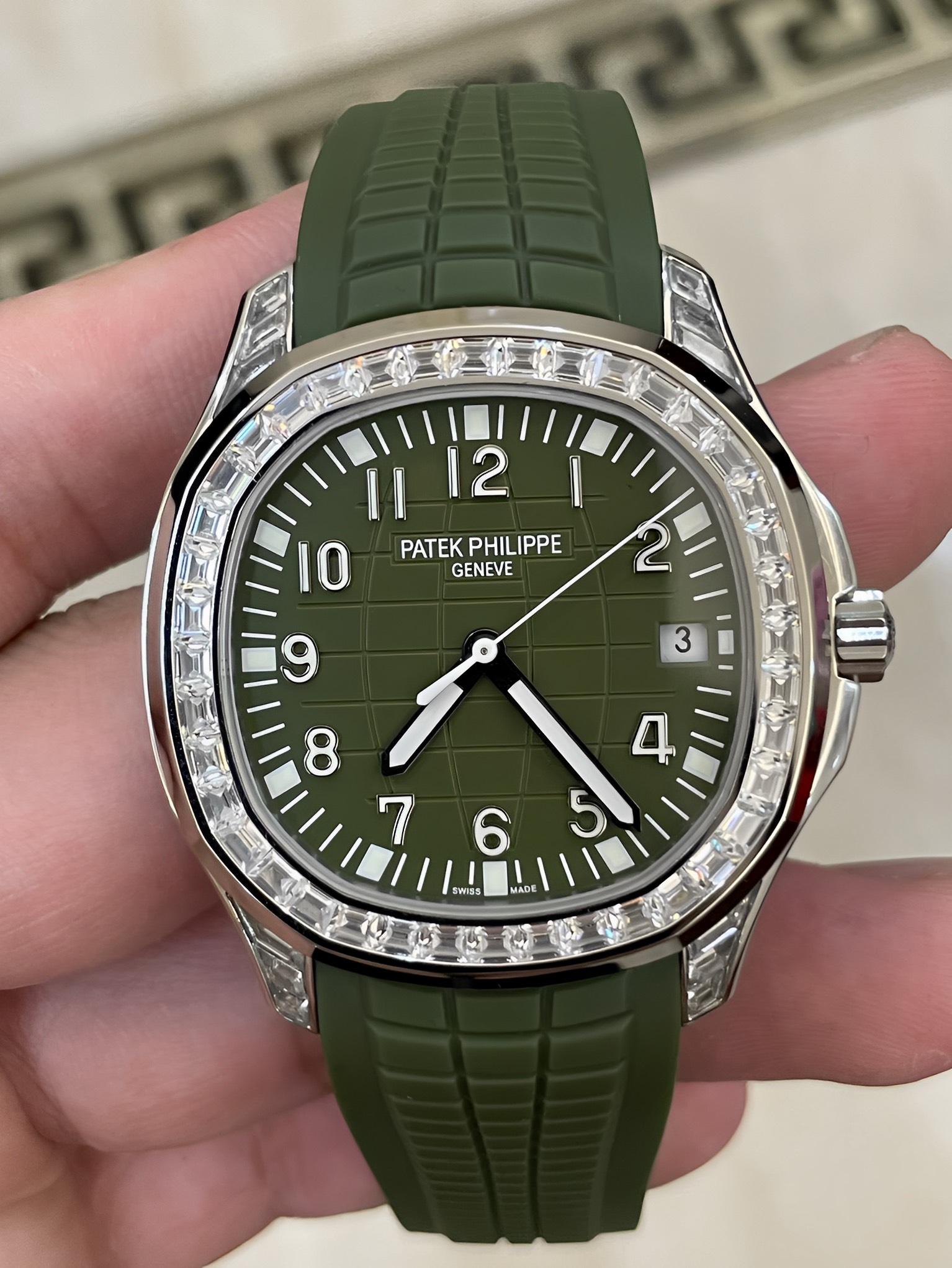 Patek Philippe Aquanaut 5167 300G 010 Super Clone Multi-Tone Dial Mens Watch