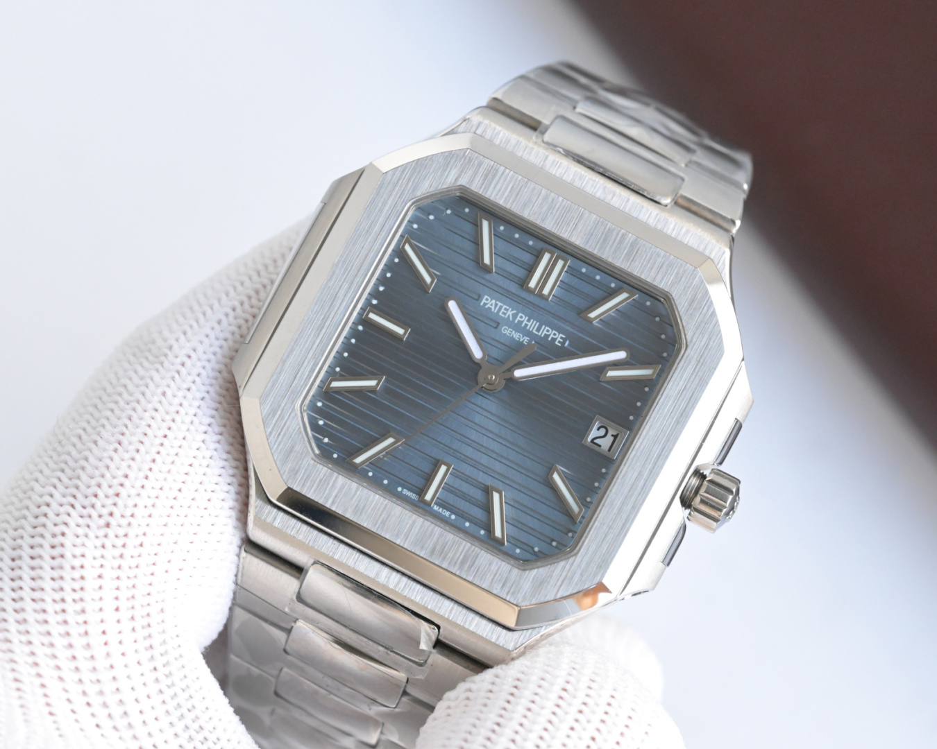 Square Nautilus-inspired 7128 Blue-Gray Sunburst Steel Super Clone