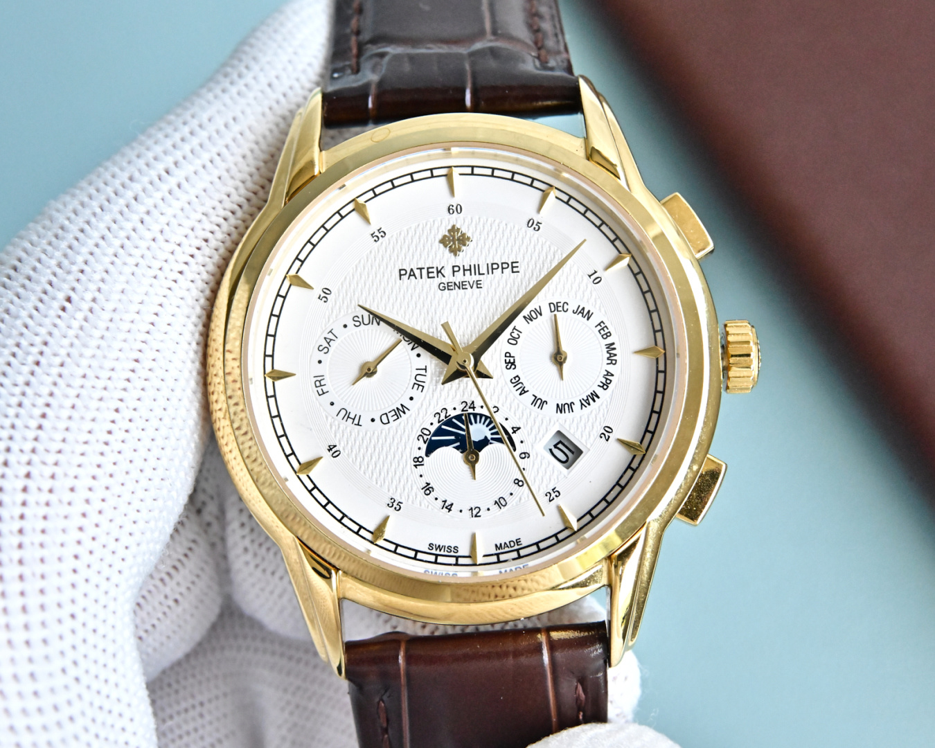 5204 Super Clone | Craftsmanship Meets Complications