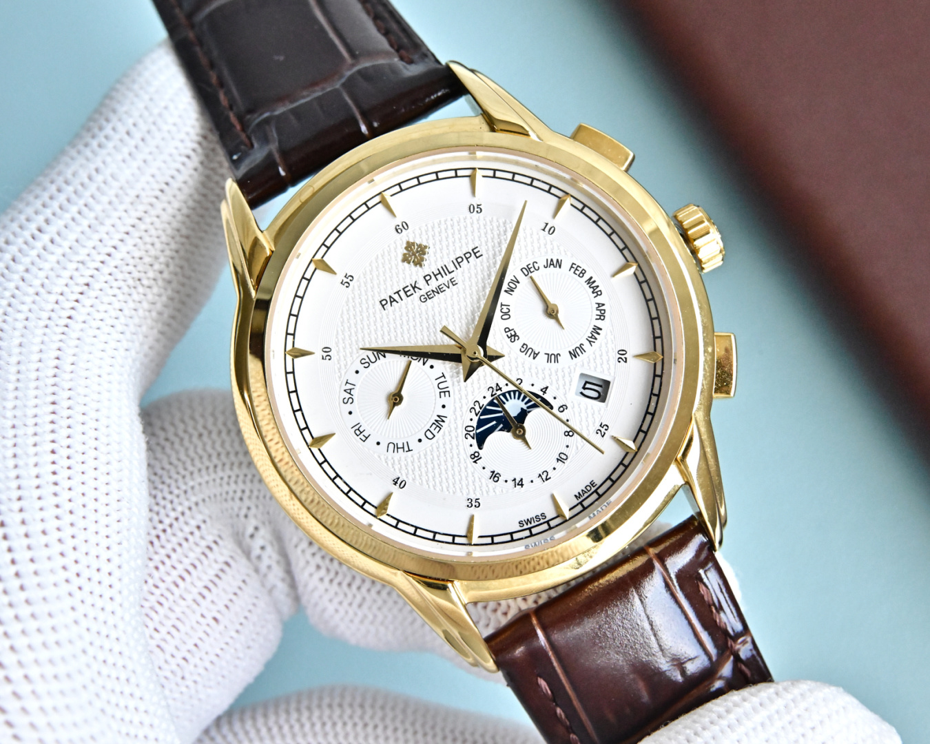 5204 Super Clone | Craftsmanship Meets Complications