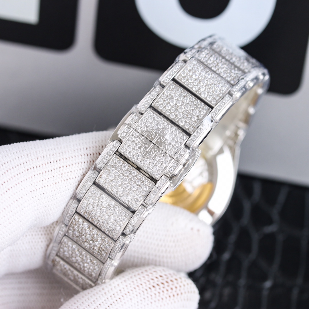 Patek Philippe 7300 Super Clone 7300 1450R 001 Elegant Ladies Timepiece